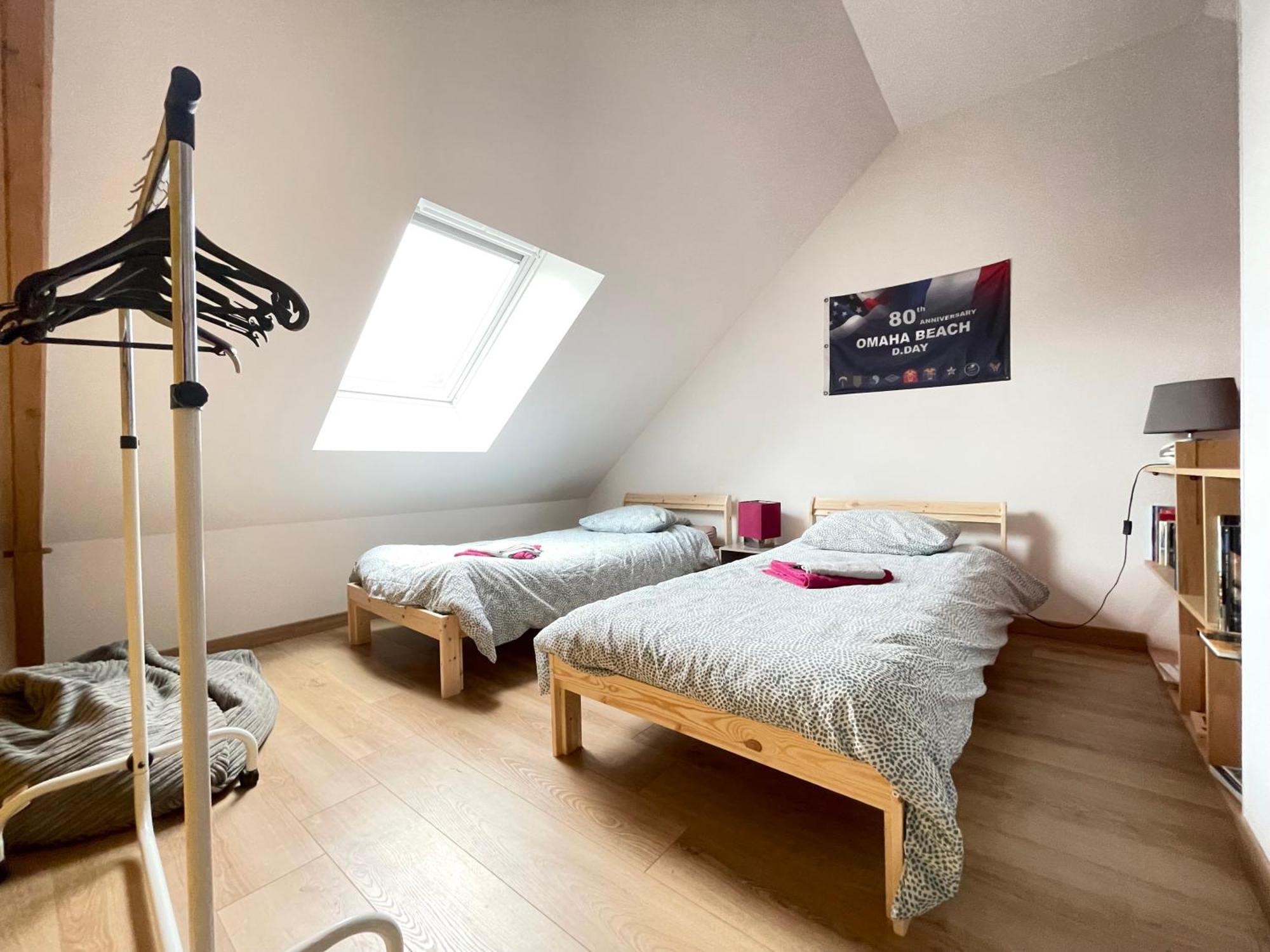 Sweet Omaha Belle Maison Recente Lumineuse Et Cosy Bien Equipee Jardin Clos 15 Mn A Pied Plage Omaha Beach Et Proche De Bayeux & Port En Bessin Saint-Laurent-sur-Mer Bagian luar foto